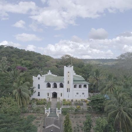 The Old Boma Hotel Mtwara Buitenkant foto