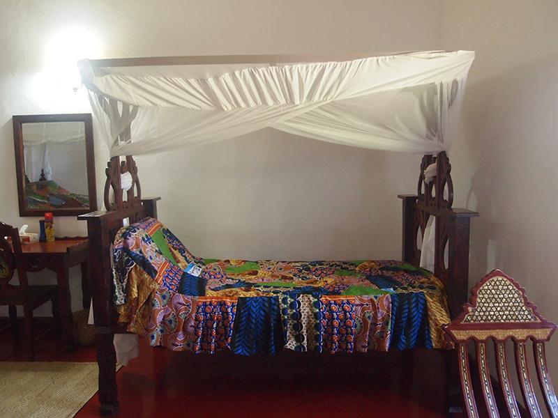 The Old Boma Hotel Mtwara Buitenkant foto