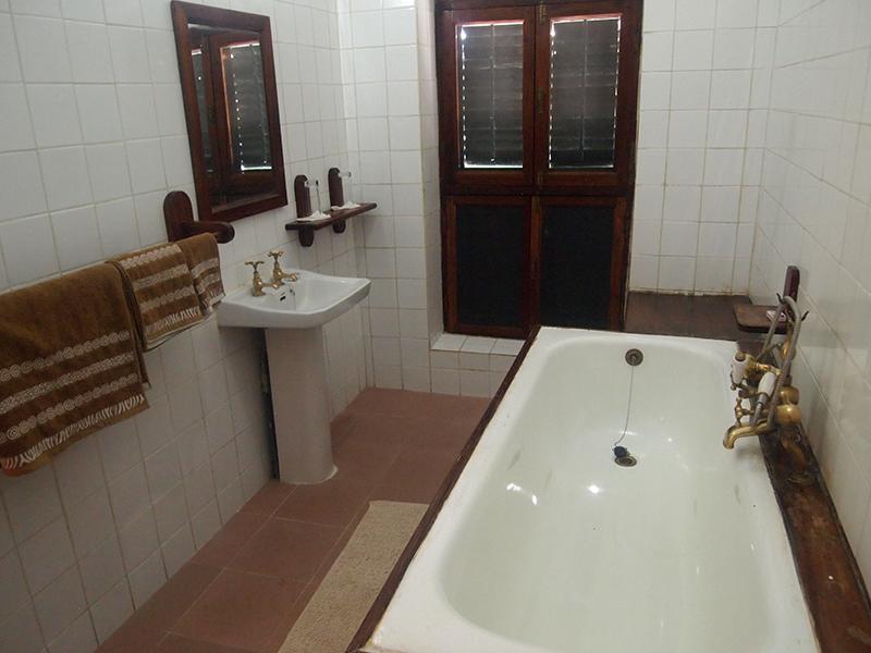 The Old Boma Hotel Mtwara Buitenkant foto